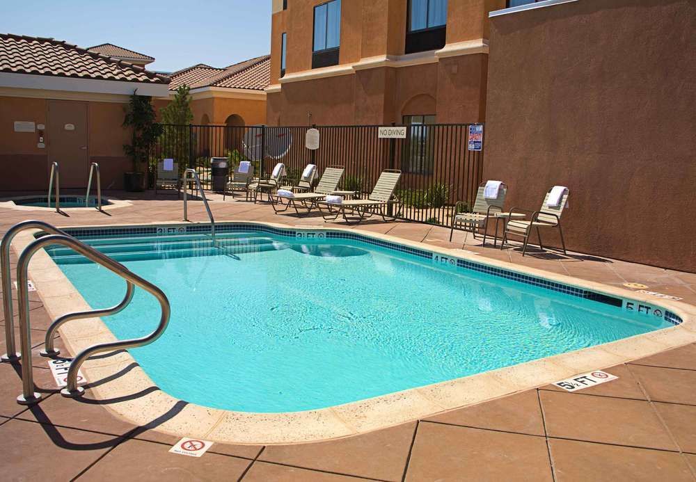 Springhill Suites רידג'קרסט מראה חיצוני תמונה