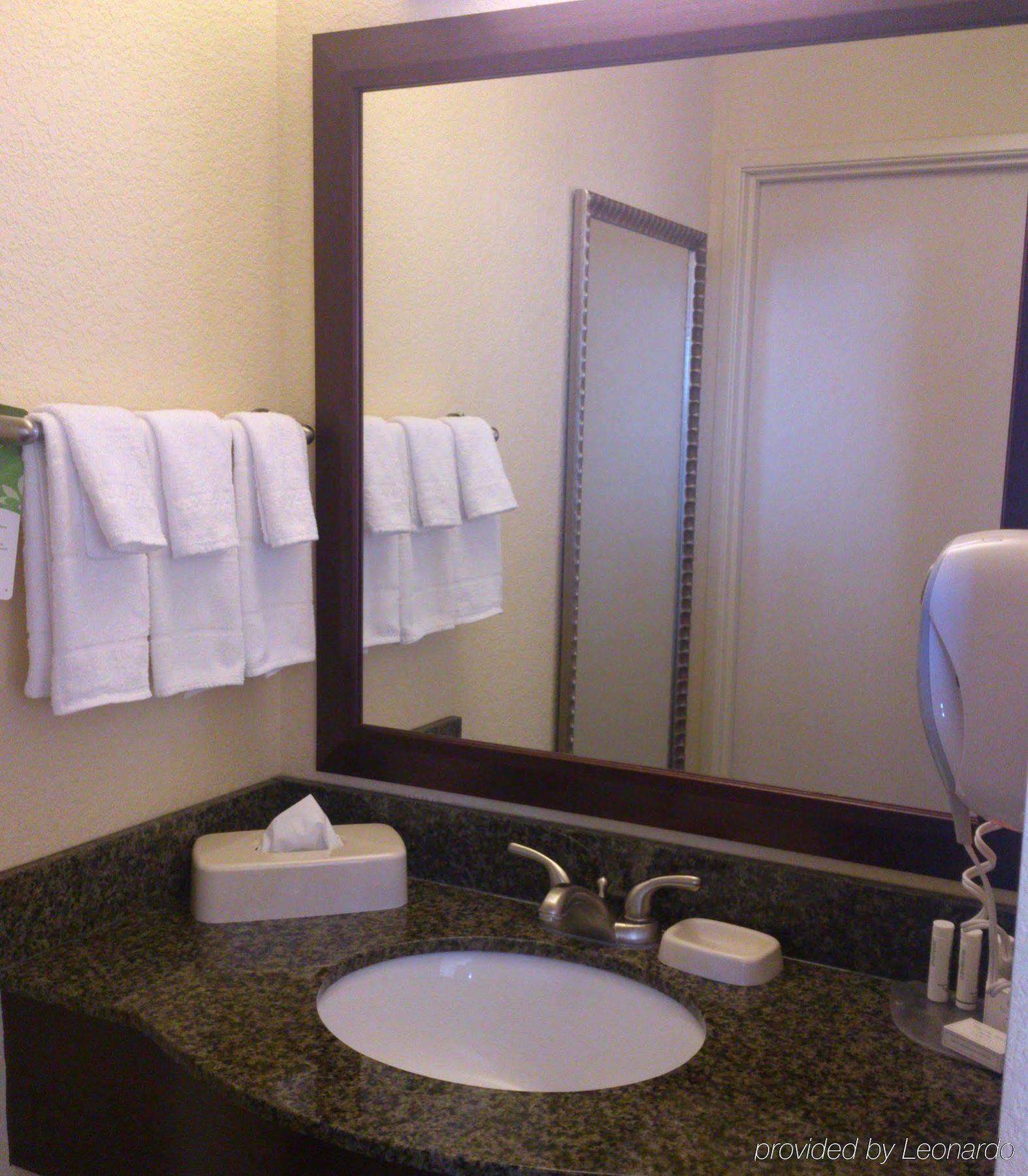 Springhill Suites רידג'קרסט מראה חיצוני תמונה